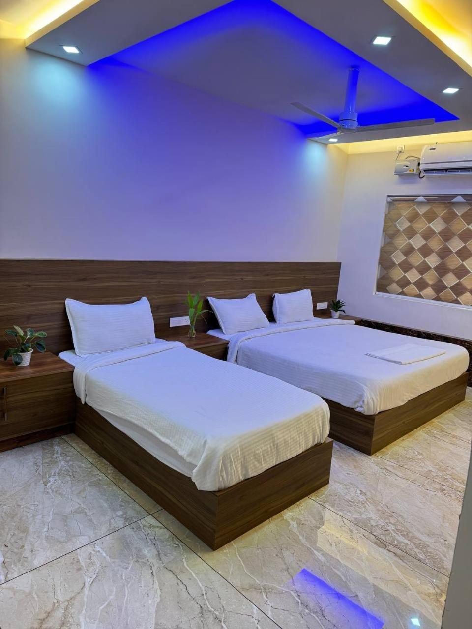 Krishnakripa Premium Residency Hotel Kochi Екстериор снимка